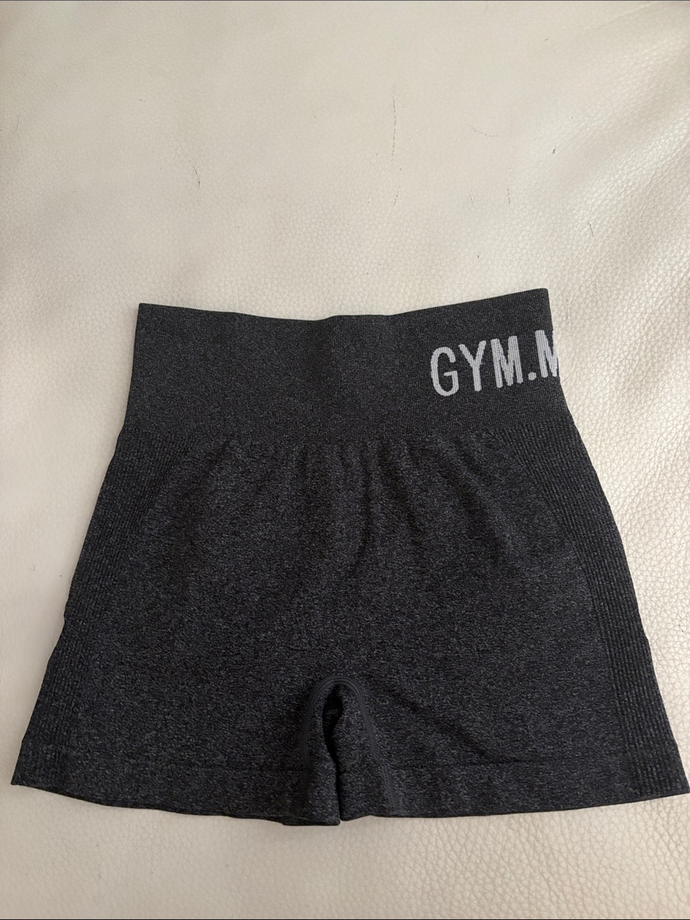 Seamless Scrunch High-Waist Black Bike Shorts